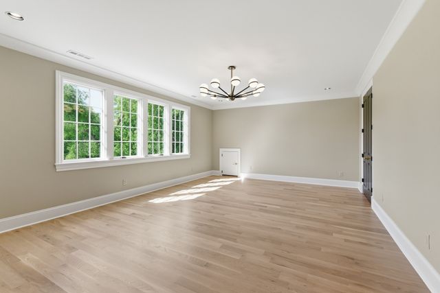 714 Shawnee Dr, Nashville, TN 37205