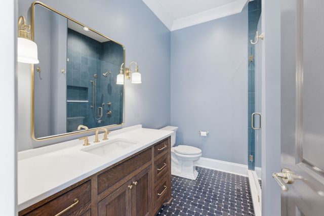 714 Shawnee Dr, Nashville, TN 37205