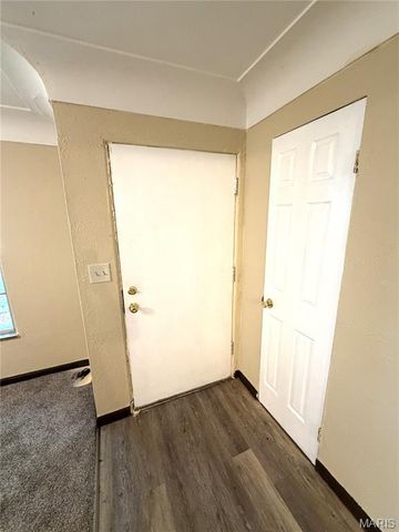 314 W H Street, Belleville, IL 62226