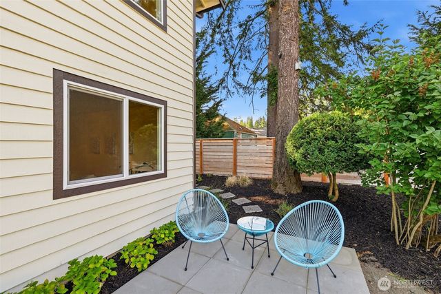 12544 25th Avenue NE, Seattle, WA 98125