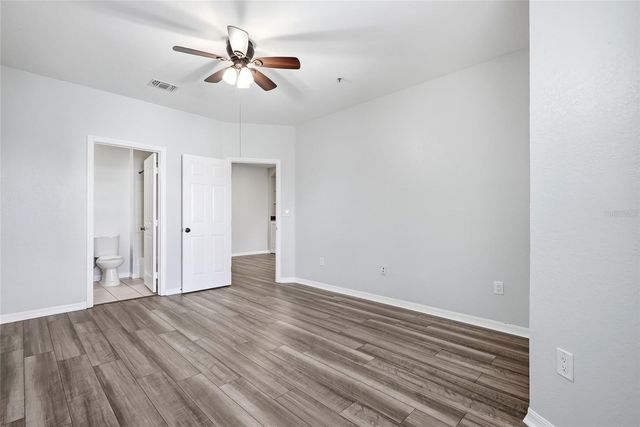 5511 LEGACY CRESCENT PLACE 204, Riverview, FL 33578