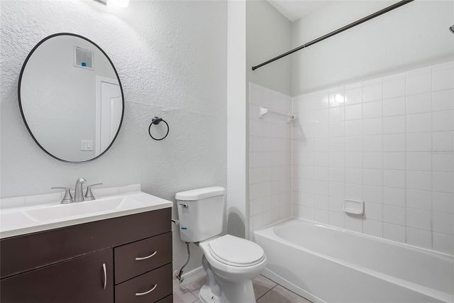 5511 LEGACY CRESCENT PLACE 204, Riverview, FL 33578