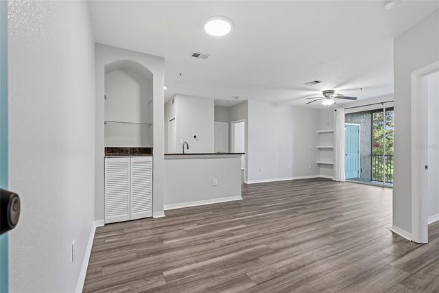 5511 LEGACY CRESCENT PLACE 204, Riverview, FL 33578
