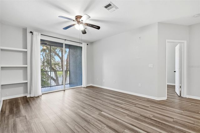 5511 LEGACY CRESCENT PLACE 204, Riverview, FL 33578