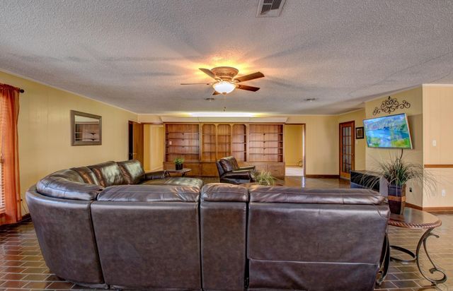 106 Pine Forest Lane, Fordyce, AR 71742