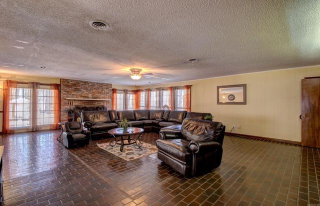 106 Pine Forest Lane, Fordyce, AR 71742