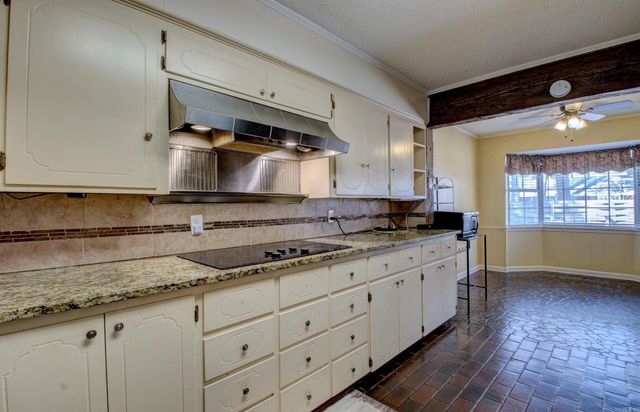 106 Pine Forest Lane, Fordyce, AR 71742