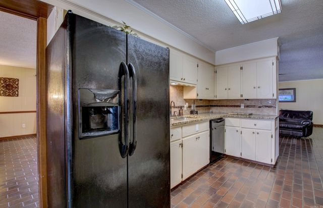 106 Pine Forest Lane, Fordyce, AR 71742