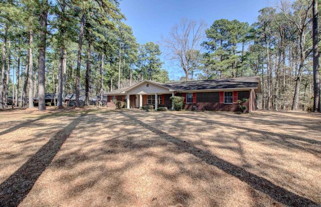 106 Pine Forest Lane, Fordyce, AR 71742
