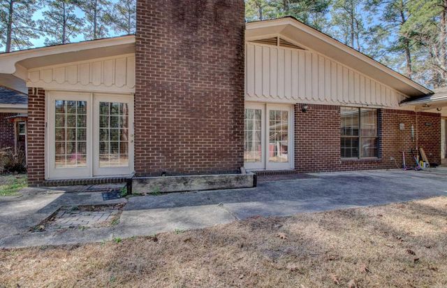 106 Pine Forest Lane, Fordyce, AR 71742