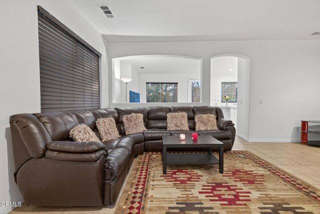 5170 Edgar Street, Oxnard, CA 93033