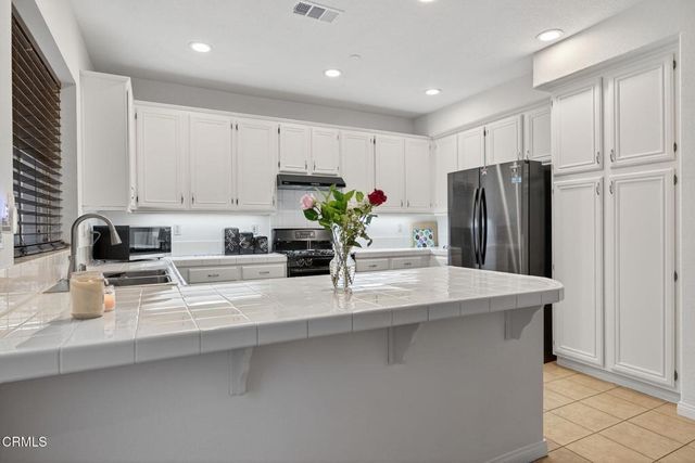 5170 Edgar Street, Oxnard, CA 93033