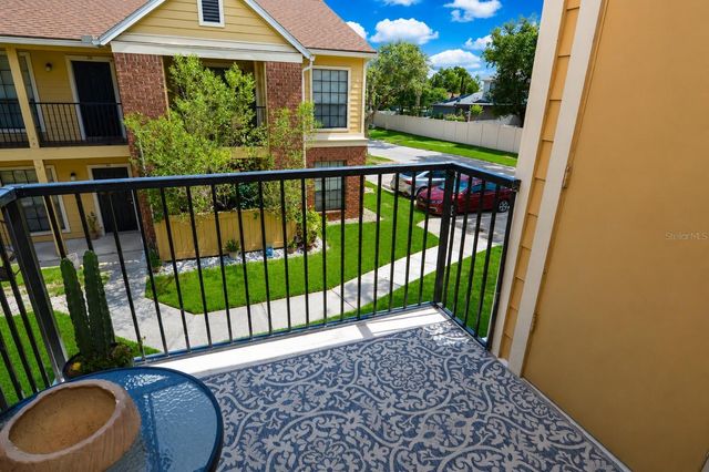 8714 MALLARD RESERVE DRIVE 201, Tampa, FL 33614