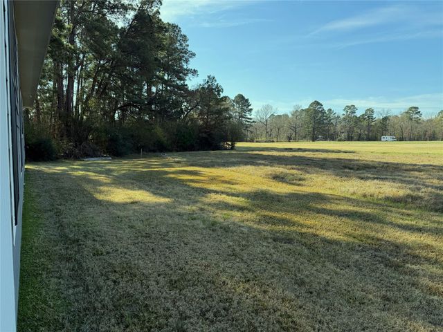 75 Oakridge S, Trinity, TX 75862