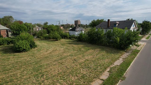 3412 Mcgraw Avenue, Detroit, MI 48208