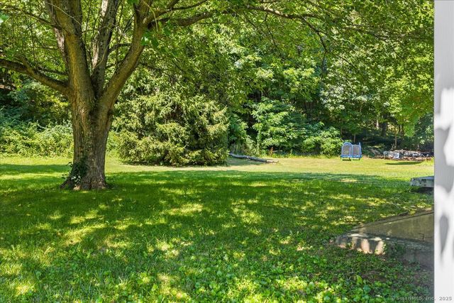 85 New London Turnpike, Norwich, CT 06360