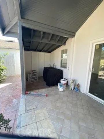 3500 Easy Avenue, Long Beach, CA 90810
