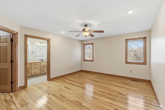 125 Hunter Drive, Manhattan, KS 66503