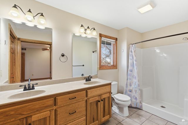 125 Hunter Drive, Manhattan, KS 66503