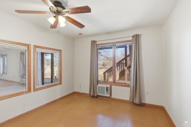 125 Hunter Drive, Manhattan, KS 66503