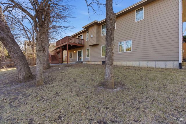 125 Hunter Drive, Manhattan, KS 66503