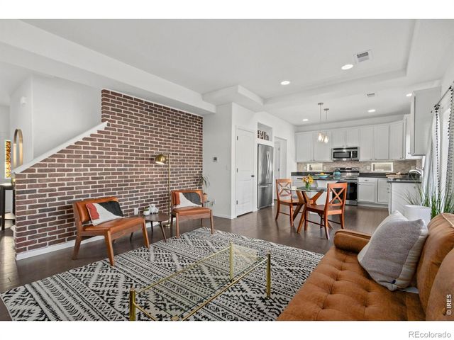 3418 Yellowwood Lane, Johnstown, CO 80534