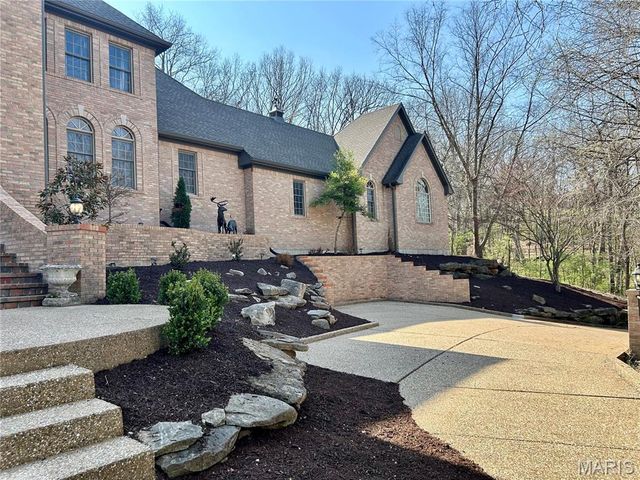 5507 Elk Valley Estates Drive, Unincorporated, MO 63128