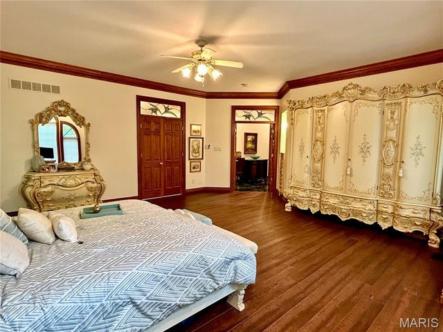 5507 Elk Valley Estates Drive, Unincorporated, MO 63128