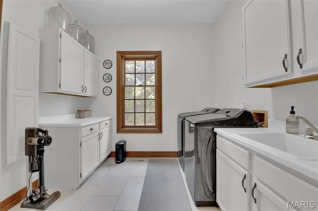 5507 Elk Valley Estates Drive, Unincorporated, MO 63128