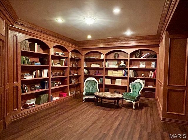 5507 Elk Valley Estates Drive, Unincorporated, MO 63128