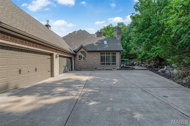 5507 Elk Valley Estates Drive, Unincorporated, MO 63128