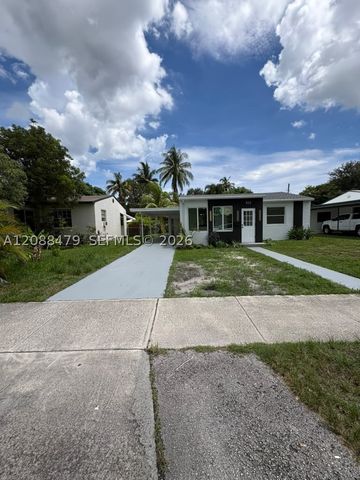 825 S 28th Ave, Hollywood, FL 33020