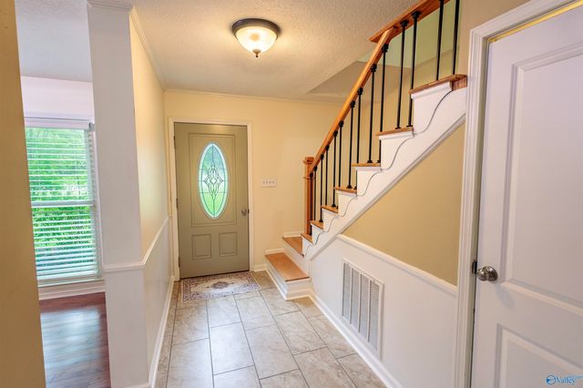 2505 Burningtree Drive SE, Decatur, AL 35603