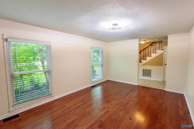 2505 Burningtree Drive SE, Decatur, AL 35603