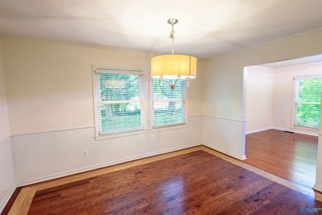 2505 Burningtree Drive SE, Decatur, AL 35603