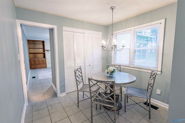 2505 Burningtree Drive SE, Decatur, AL 35603