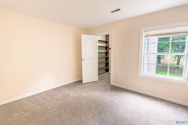 2505 Burningtree Drive SE, Decatur, AL 35603