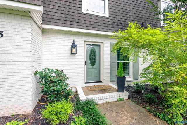 2505 Burningtree Drive SE, Decatur, AL 35603