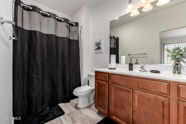 3900 E BASELINE Road 167, Phoenix, AZ 85042