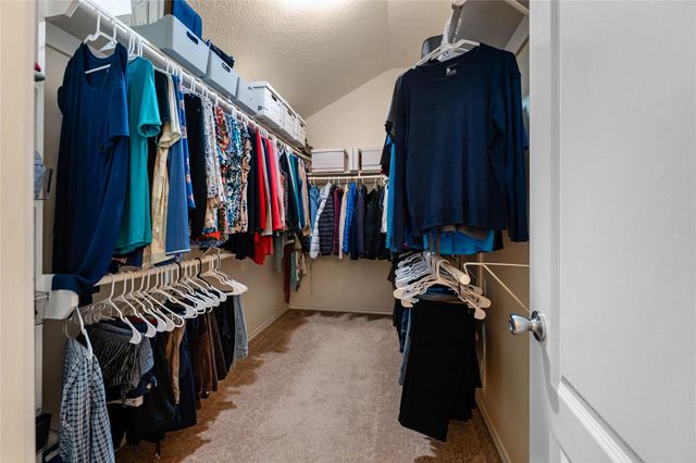 9830 Lynette Falls Drive, Houston, TX 77095