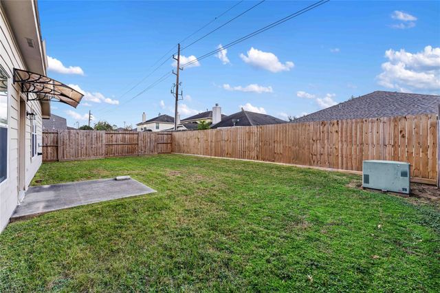 9830 Lynette Falls Drive, Houston, TX 77095