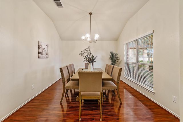 9830 Lynette Falls Drive, Houston, TX 77095