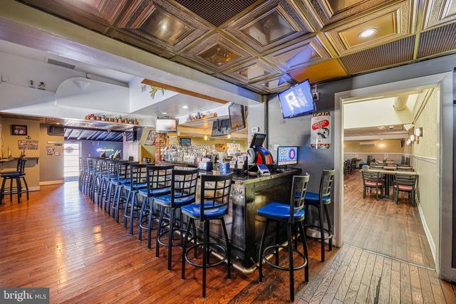 7100 SOLLERS POINT RD, Dundalk, MD 21222