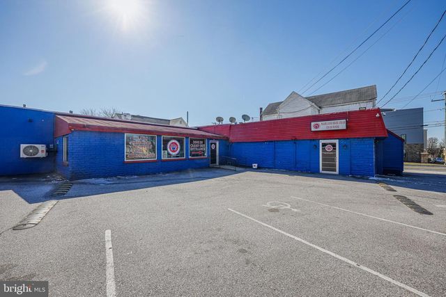 7100 SOLLERS POINT RD, Dundalk, MD 21222