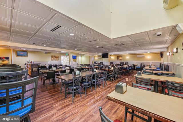 7100 SOLLERS POINT RD, Dundalk, MD 21222