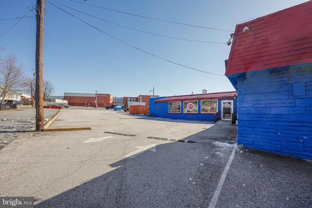 7100 SOLLERS POINT RD, Dundalk, MD 21222