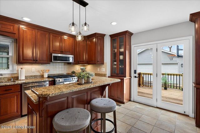 1264 Royal Ave, Louisville, KY 40204