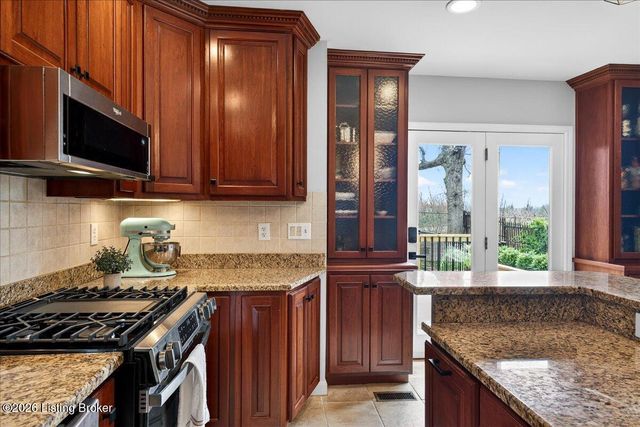 1264 Royal Ave, Louisville, KY 40204