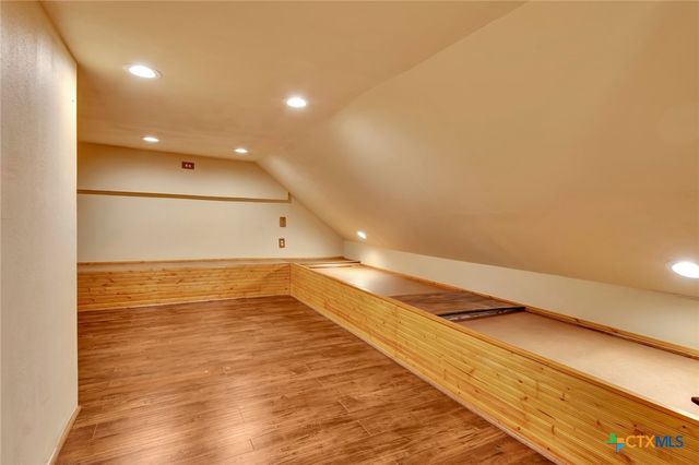 52 N Old Bloomington Road, Victoria, TX 77905