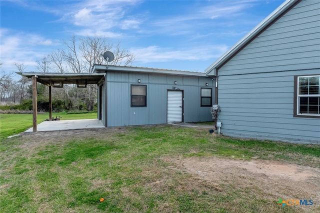 52 N Old Bloomington Road, Victoria, TX 77905